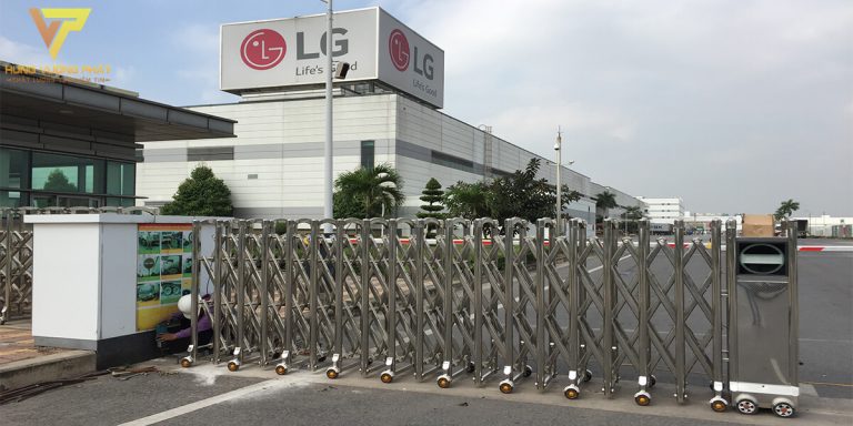 Lắp cổng xếp cho công ty LG Hải Phòng