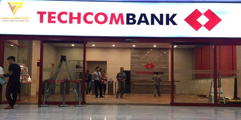 Lắp đặt cửa tự động cho ngân hàng Techcombank 191 Bà Triệu, Hà Nội